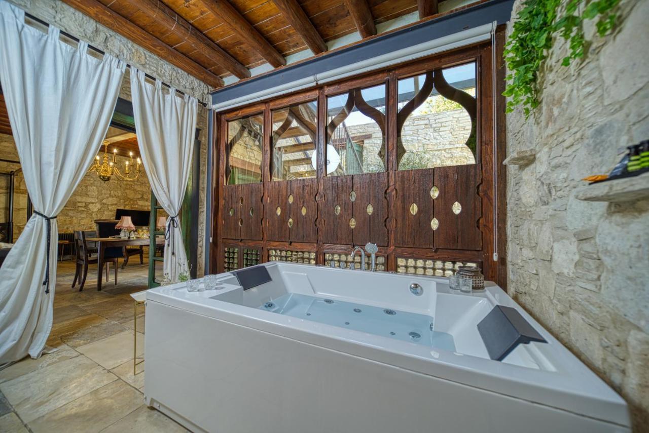 Oinou Strata - Adults Only Bed and Breakfast Vouni Buitenkant foto