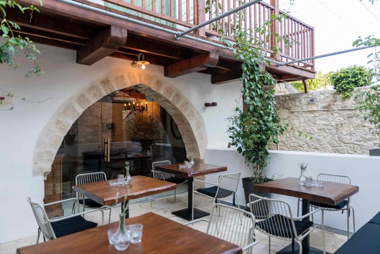 Oinou Strata - Adults Only Bed and Breakfast Vouni Buitenkant foto
