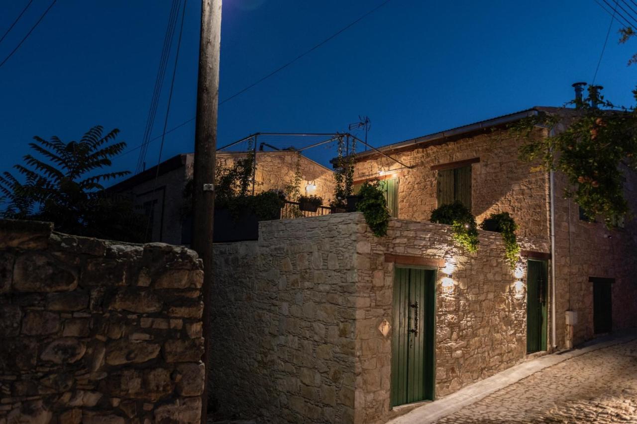 Oinou Strata - Adults Only Bed and Breakfast Vouni Buitenkant foto